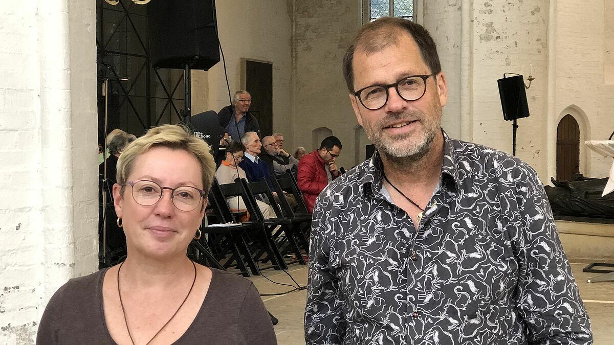 Pröpstin Petra Kallies und der Ethnologe Dr. Jens Schneider 